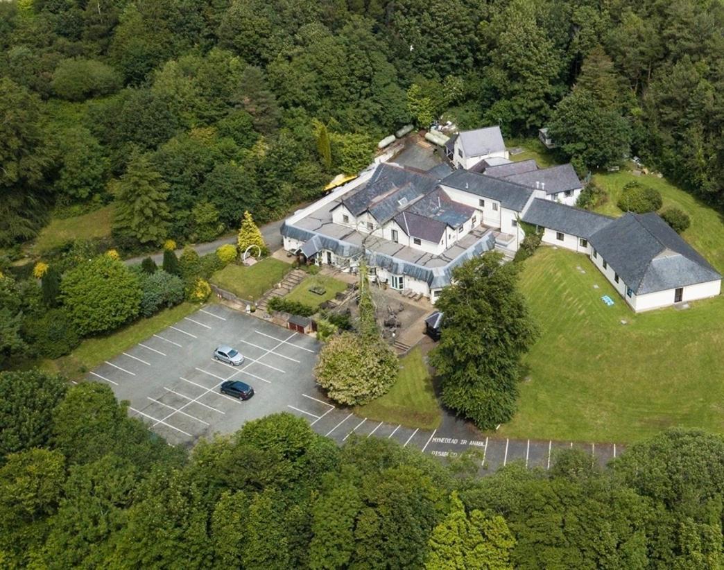 Hotel Carreg Bran Llanfairpwllgwyngyll Exteriér fotografie